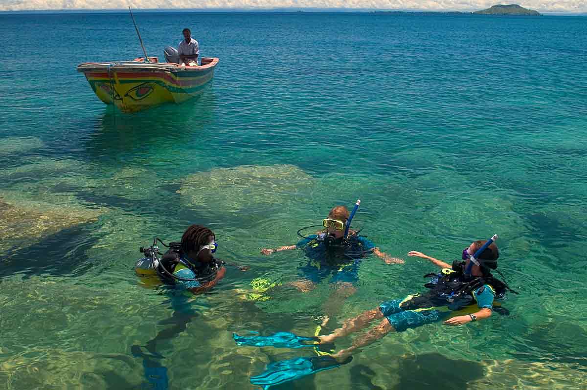 Kaya Mawa Likoma Island Lake Malawi strandvakantie